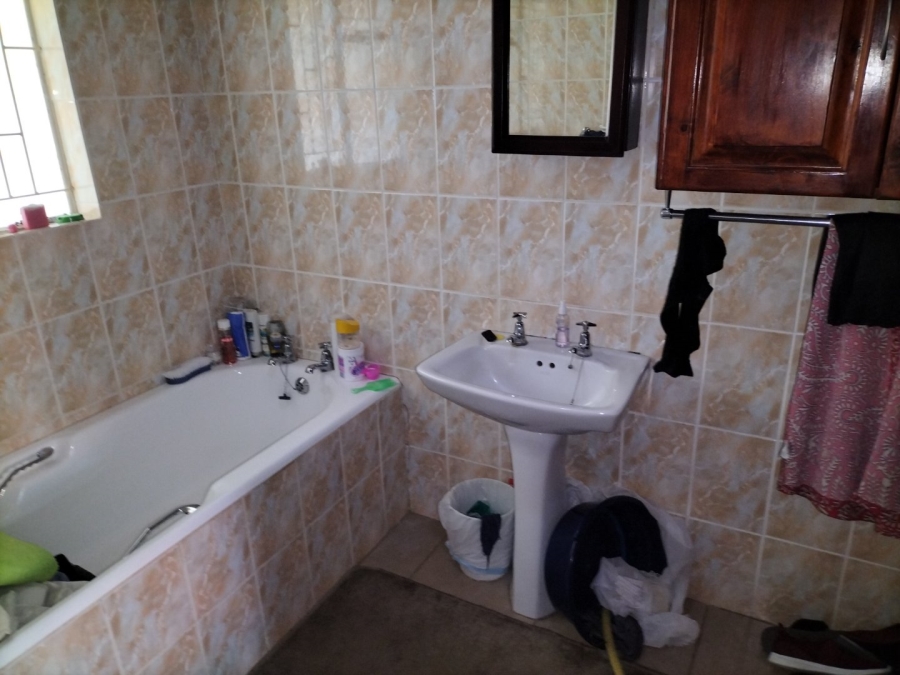 To Let 3 Bedroom Property for Rent in Universitas Free State